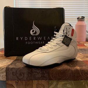 RyderWear Mens weightlifting Athletic Shoes black and another white pair 9 M.